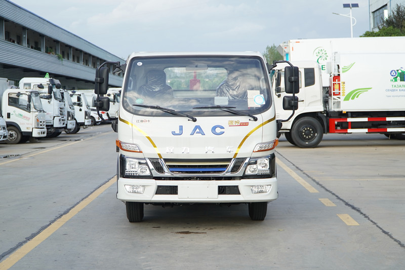 江淮纯电动勾臂垃圾车